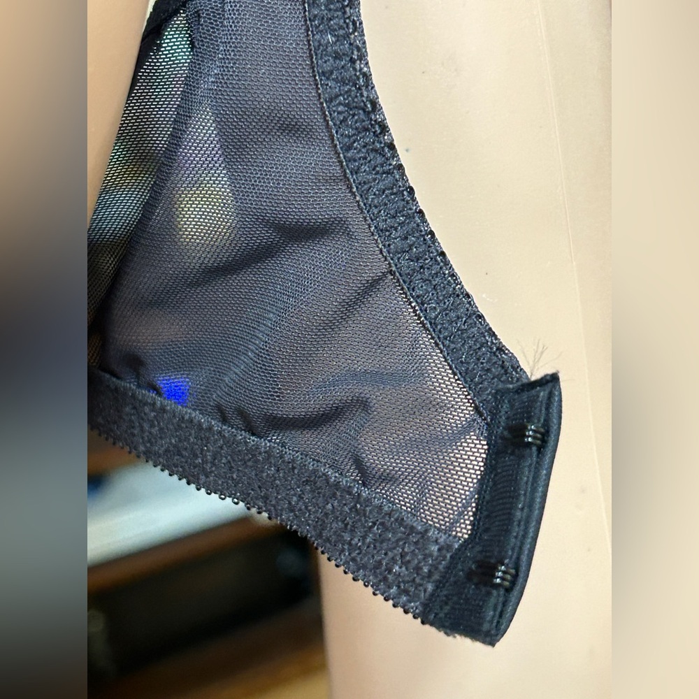 NWT Bali Black Bra - Women's Intimates size 36B - Picture 8 of 9